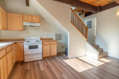Main picture of 2808 NE M L King Blvd