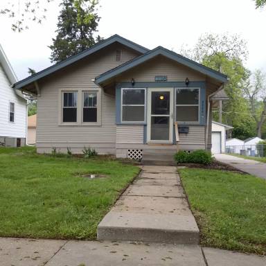 Main picture of 7758 State St