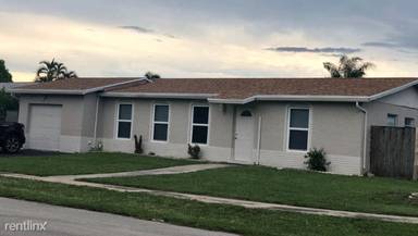 Main picture of 7741 NW 45th Ct