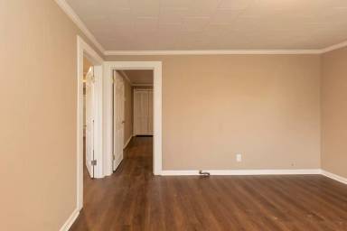 Main picture of 4042 S Church St