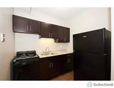 Main picture of 7048-50 S Merrill Ave Apartments