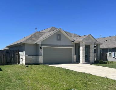 Main picture of 140 Silver Glen Dr