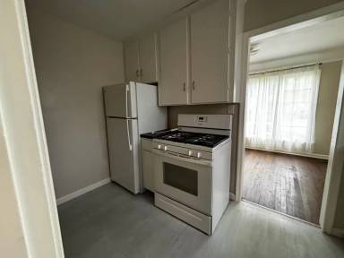 Main picture of 4332 Biddle St