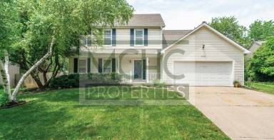 Main picture of 15216 Dearborn St