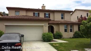 Main picture of 26 Pelleria Dr