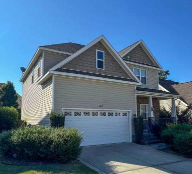 Main picture of 127 Lightwater Dr