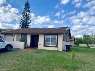 Main picture of 9551 W Fern Ln