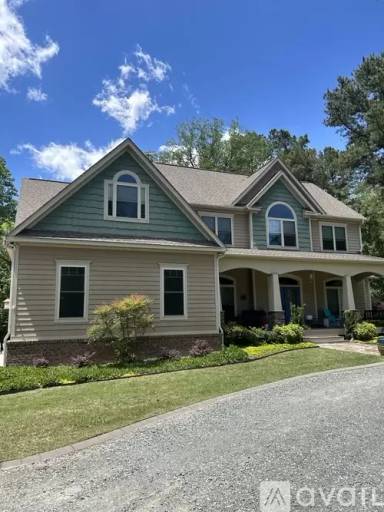 Main picture of 145 Vinca Dr