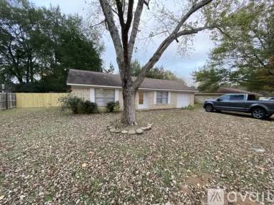 Main picture of 304 Shady Ln