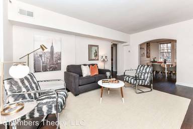 Main picture of 1805 N Rhodes St