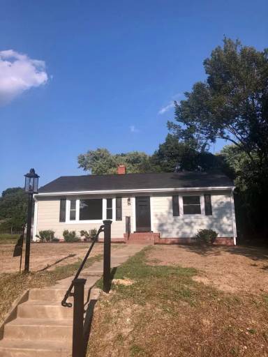 Main picture of 5901 Bonneau Rd