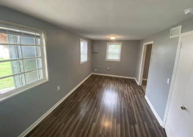 Main picture of 368 Wallace Avenue E, F & G - 2F