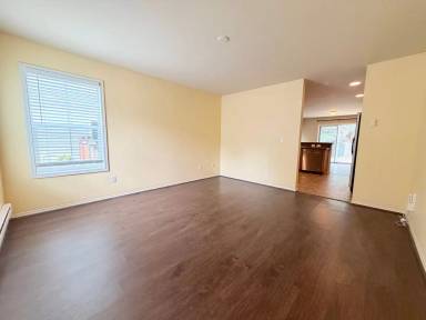 Main picture of 10611 24th St SE