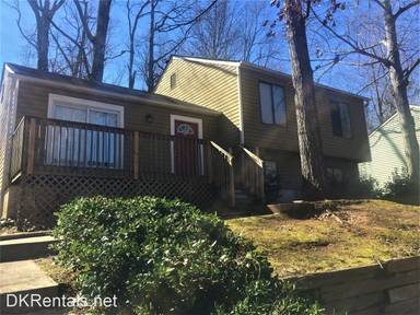 Main picture of 5047 Martins Crossing Rd