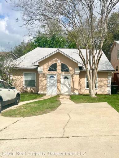 Main picture of 3484 Daylily Ln