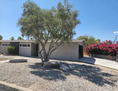 Main picture of 74773 Merle Dr
