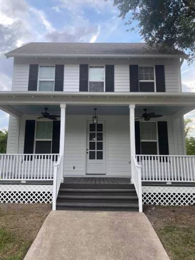 Main picture of 1832 Elvin Dr