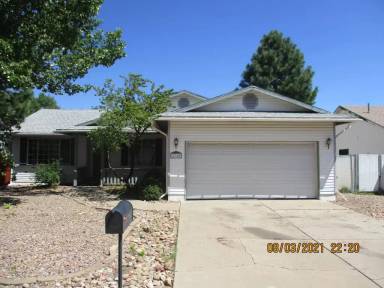 Main picture of 1710 W Nikolaus