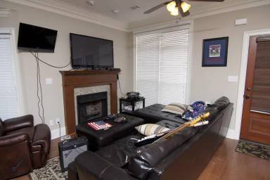 Main picture of 107 Falls Grove Dr