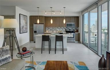 Main picture of 200 SE 2nd Ave