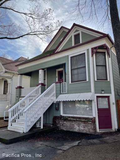 Main picture of 2706 H St