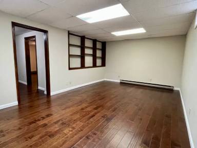 Main picture of 917 S 2nd St