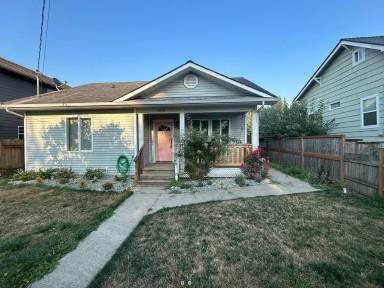 Main picture of 528 Pelly Ave N