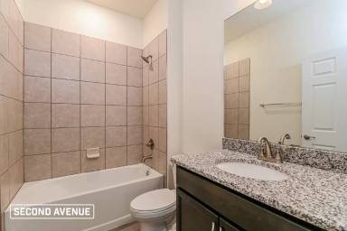 Main picture of 2048 Nabatoff St