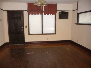 Main picture of 420 W Stadium Ave