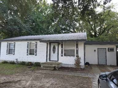 Main picture of 411 Davis Ave