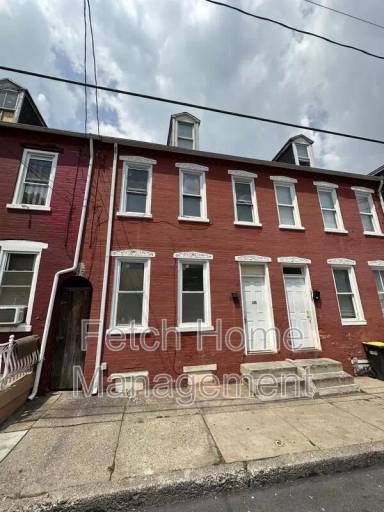 Main picture of 326 Beaver St