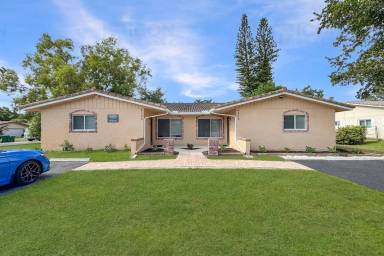 Main picture of 4300 NW 110th Ave