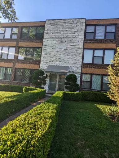 Main picture of 5939 Nagel Ave