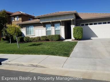 Main picture of 31590 Waterfall Way