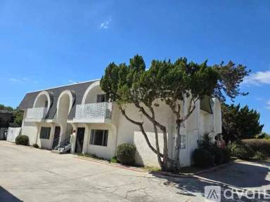 Main picture of 392 Pala Vista Dr
