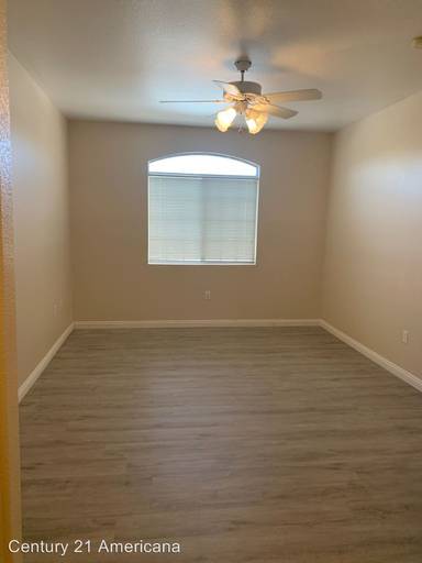 Main picture of Pacific Legends East