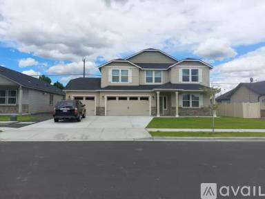Main picture of 725 N Hooper Dr