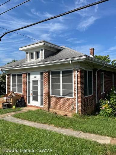 Main picture of 2915 Mount Pleasant Blvd