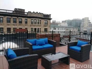 Main picture of 869 Beacon St