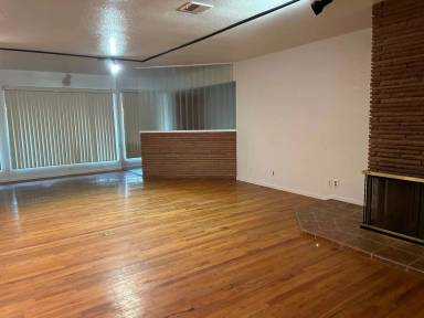 Main picture of 1300 Cashman Dr