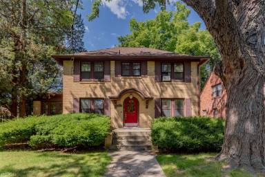 Main picture of 14951 Warwick St