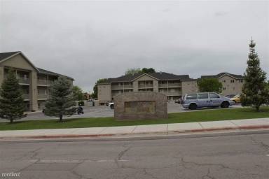 Main picture of 1937 N Canyon Rd
