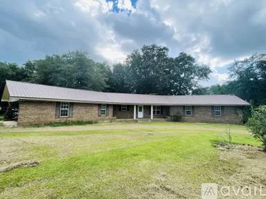 Main picture of 1245 Cliff Seckenger Rd
