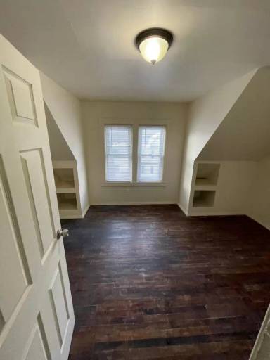 Main picture of 41 Van Derveer St