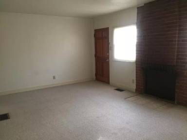 Main picture of 608 N Jefferson St
