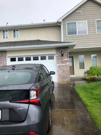 Main picture of 7515 NE 61st Way