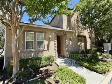 Main picture of 3851 Loyola Ln