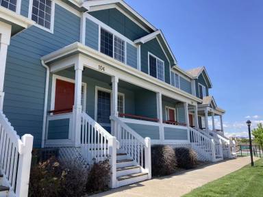 Main picture of Longsview II Townhomes