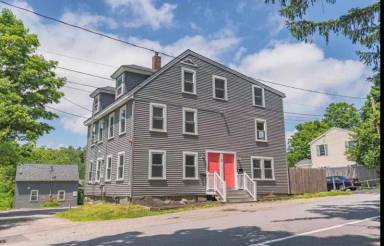 Main picture of 15 Schoolhouse Ln