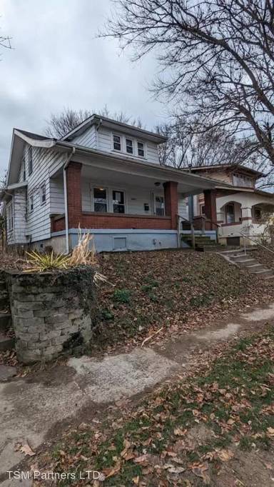 Main picture of 3616 Wayne Ave